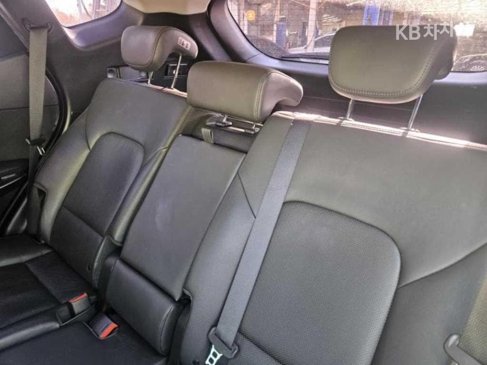 Hyundai Santa Fe The PrimeDiesel Hyundai R-engine 2.0 diesel 2WD 5-seater Premium - 14