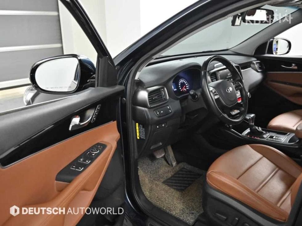 Kia The New (facelift) Sorento2.0 Diesel 2WD Noblesse - 11