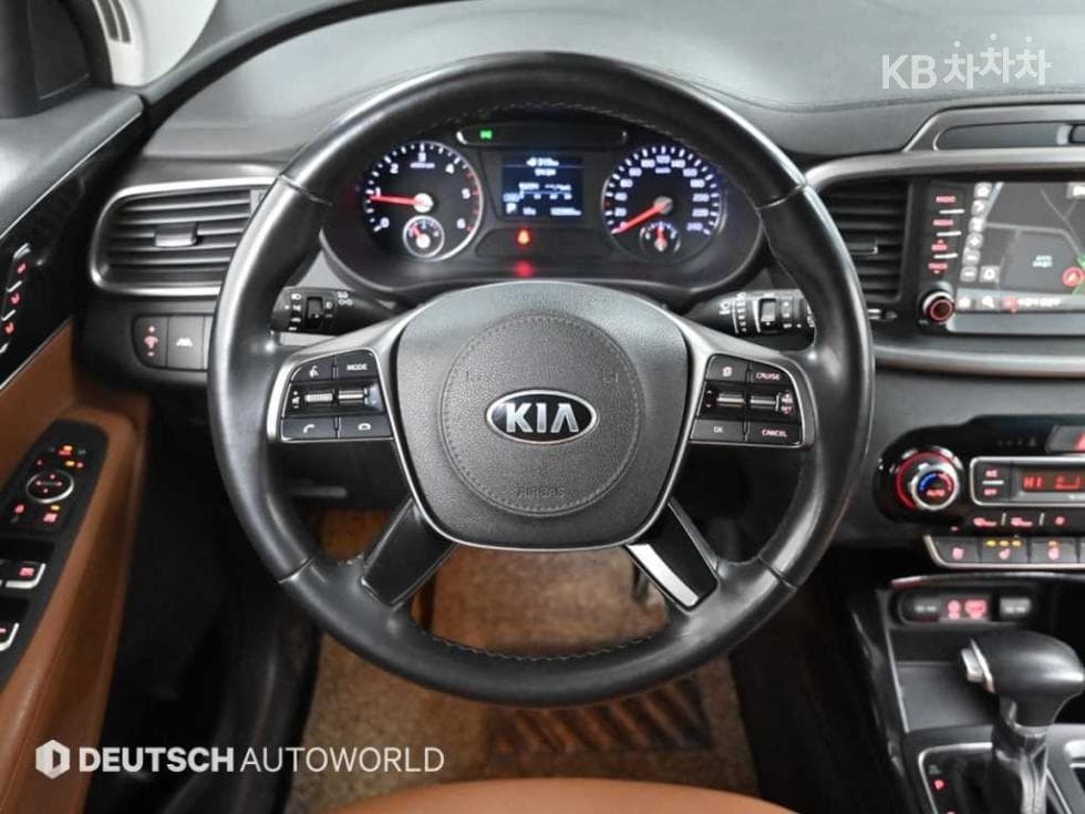 Kia The New (facelift) Sorento2.0 Diesel 2WD Noblesse - 13