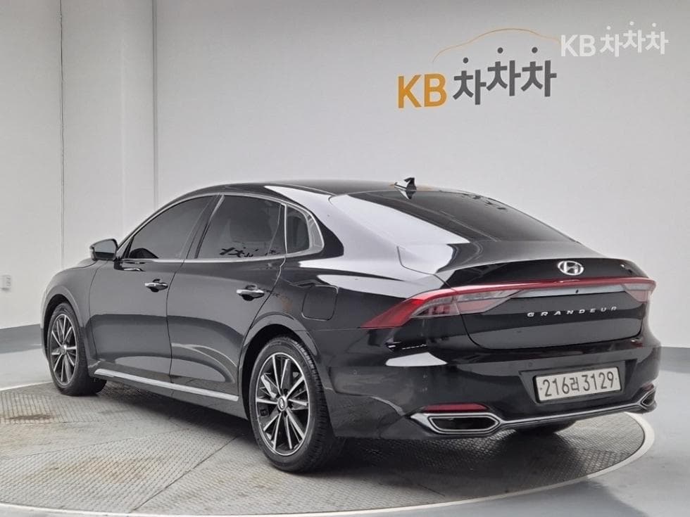 Hyundai The New (facelift) Grandeur (Azera)3.3 Exclusive - 2