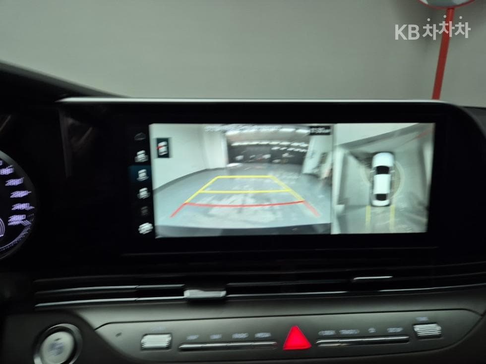 Hyundai The New (facelift) Grandeur (Azera)3.3 Exclusive - 14