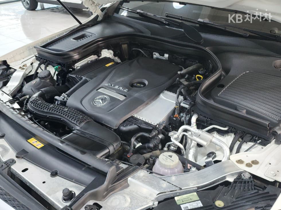 Mercedes-Benz GLC(X253)300 e 4Matic - 6