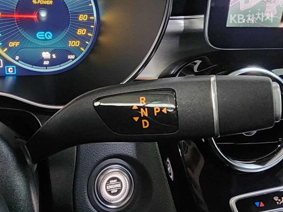 Mercedes-Benz GLC(X253)300 e 4Matic - 14