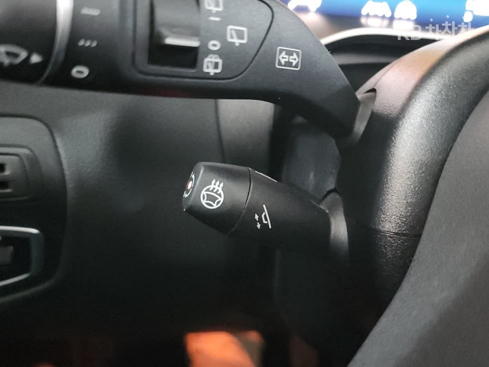 Mercedes-Benz GLC(X253)300 e 4Matic - 13