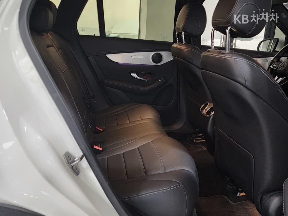 Mercedes-Benz GLC(X253)300 e 4Matic - 22