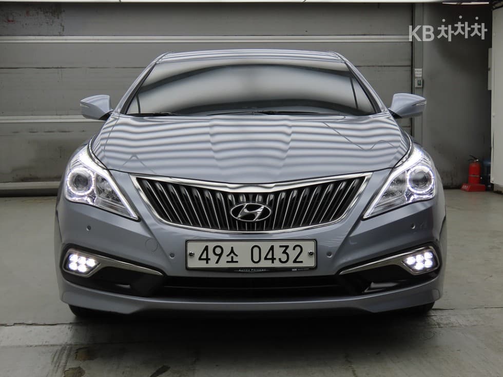 Хюндай Grandeur (Azera)HGHG240 Modern 컬렉션 - 2