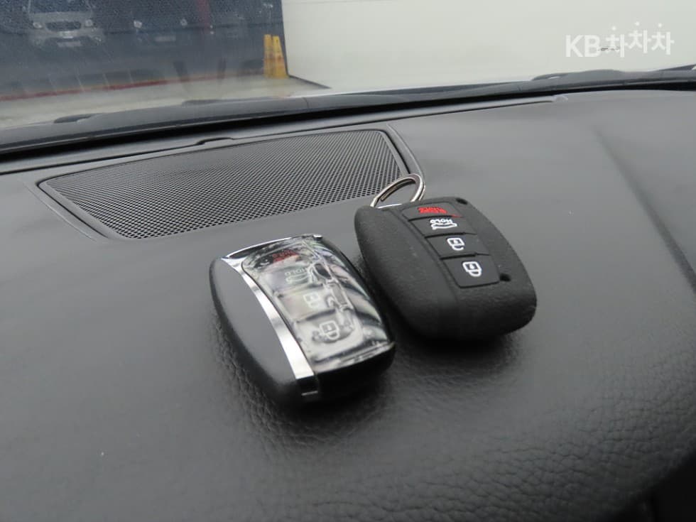 Хюндай Grandeur (Azera)HGHG240 Modern 컬렉션 - 12