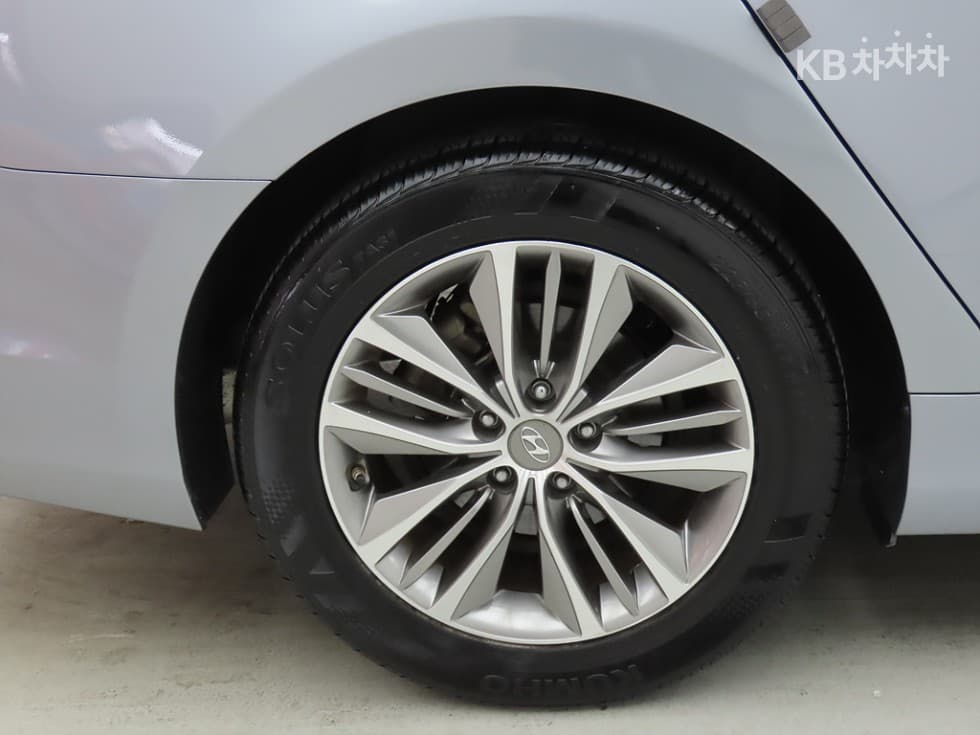 Хюндай Grandeur (Azera)HGHG240 Modern 컬렉션 - 20