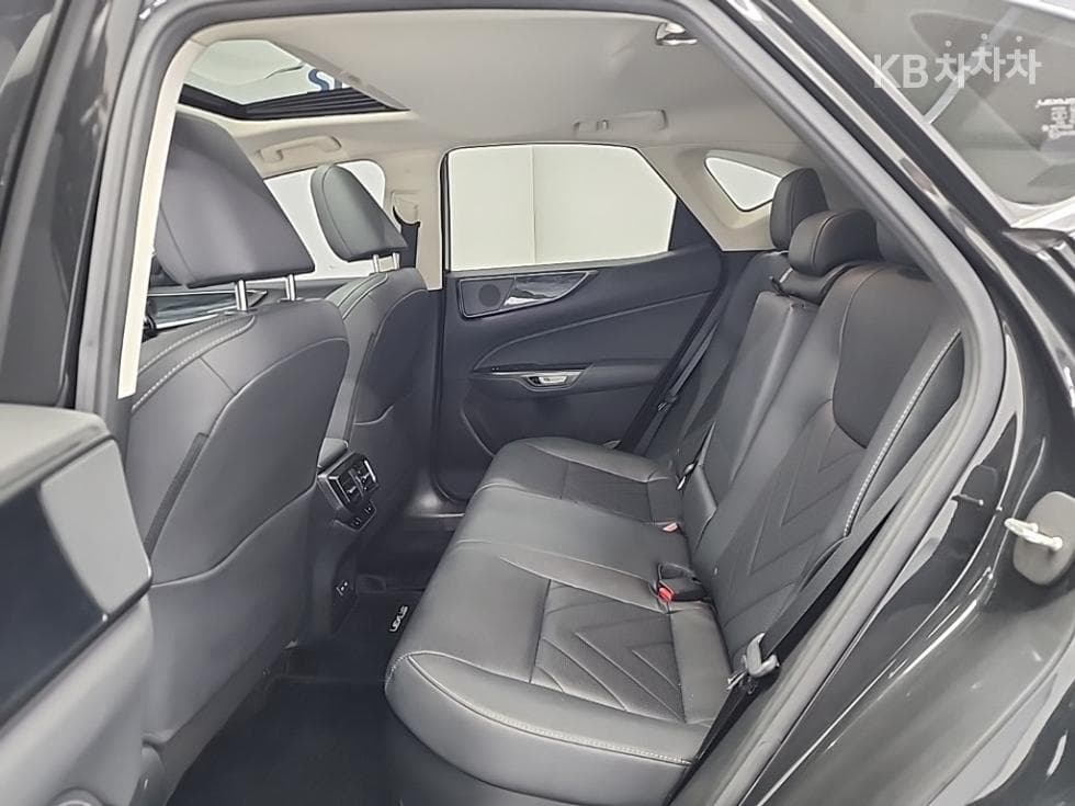 Lexus NX (Lexus SUV)(AZ20)350h Premium - 12