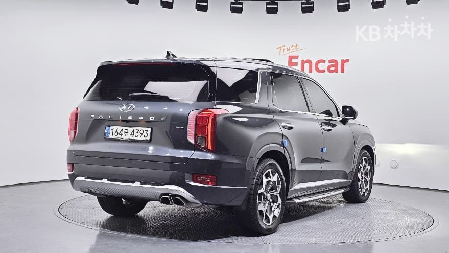 Hyundai Palisade2.2 Diesel 7-seater (Limousine) AWD Calligraphy - 2