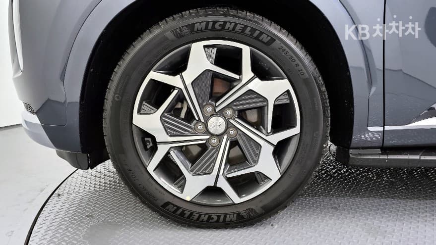 Hyundai Palisade2.2 Diesel 7-seater (Limousine) AWD Calligraphy - 5