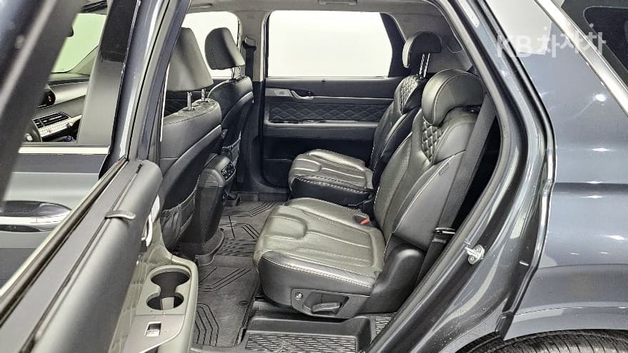 Hyundai Palisade2.2 Diesel 7-seater (Limousine) AWD Calligraphy - 11