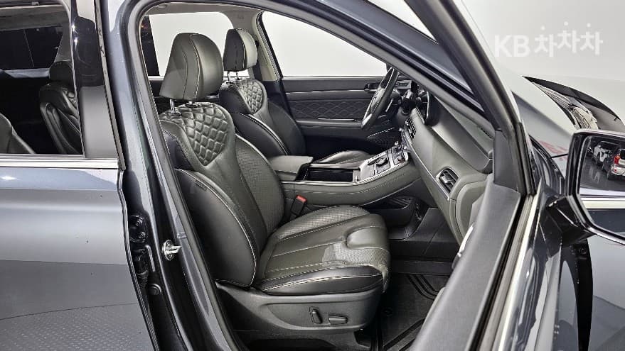 Hyundai Palisade2.2 Diesel 7-seater (Limousine) AWD Calligraphy - 12