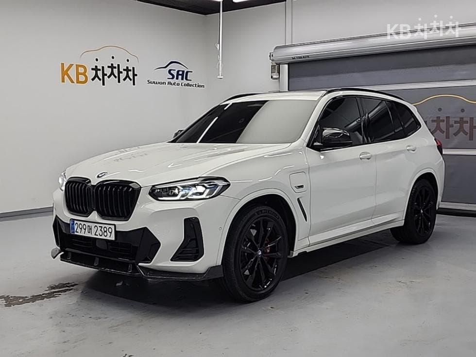 BMW X3 (G01) xDrive 30e M Sport Pro - Image 1
