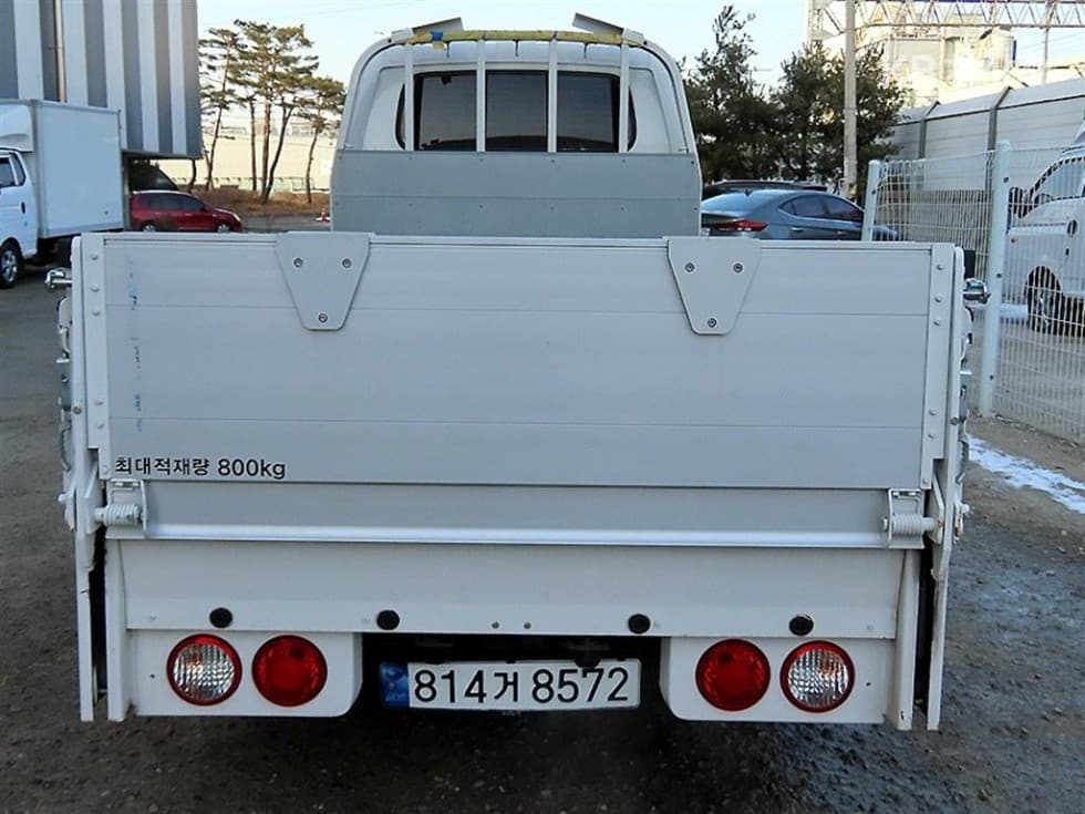 Kia The New (facelift) Bongo 3 (light truck)파워게이트 1 Ton 수직형(2단) King Cab Extra Long L - 4