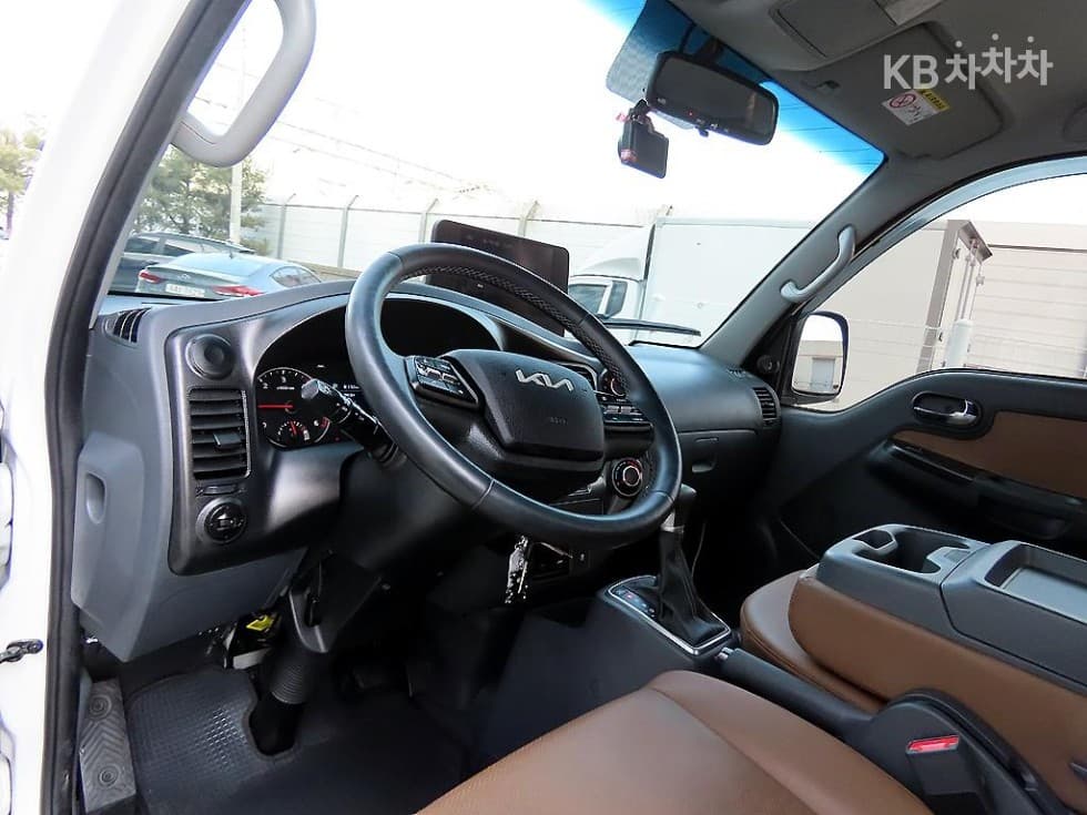 Kia The New (facelift) Bongo 3 (light truck)파워게이트 1 Ton 수직형(2단) King Cab Extra Long L - 9