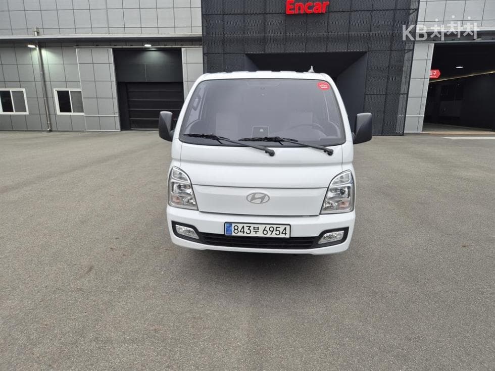 Хюндай Porter 2 Удължено междуосие Двойна Кабина LPG Смарт - Image 1