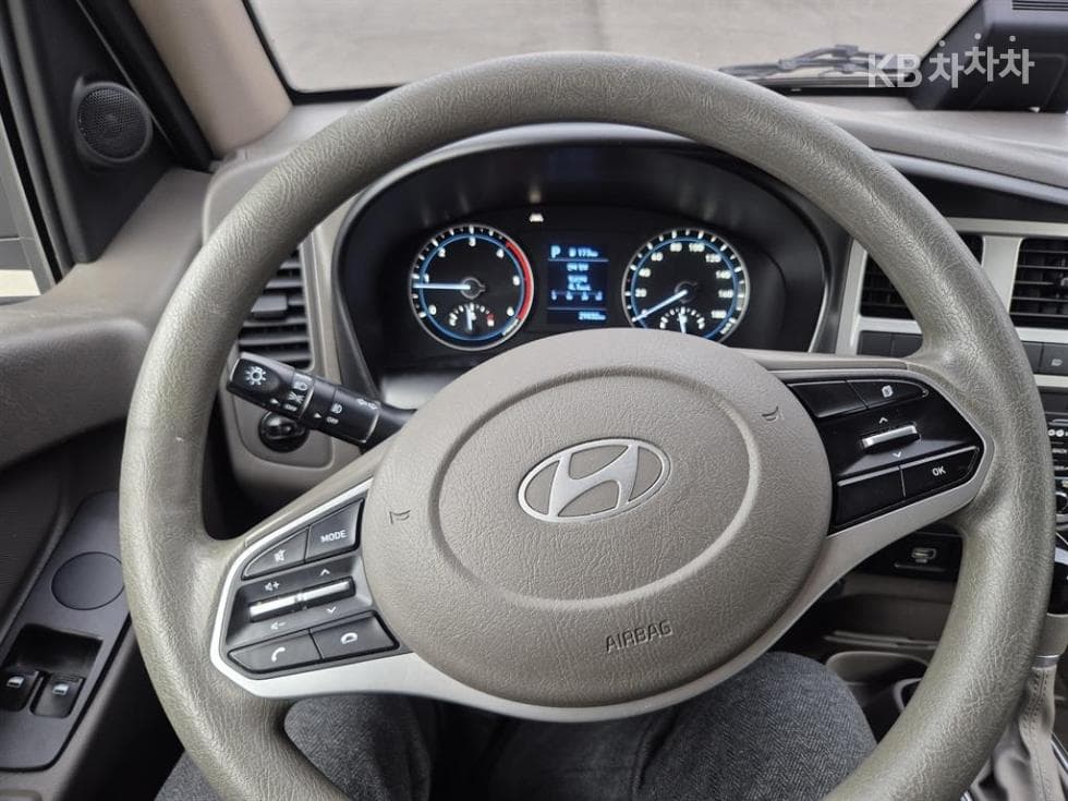 Хюндай Porter 2Удължено междуосие Двойна Кабина LPG Смарт - 19