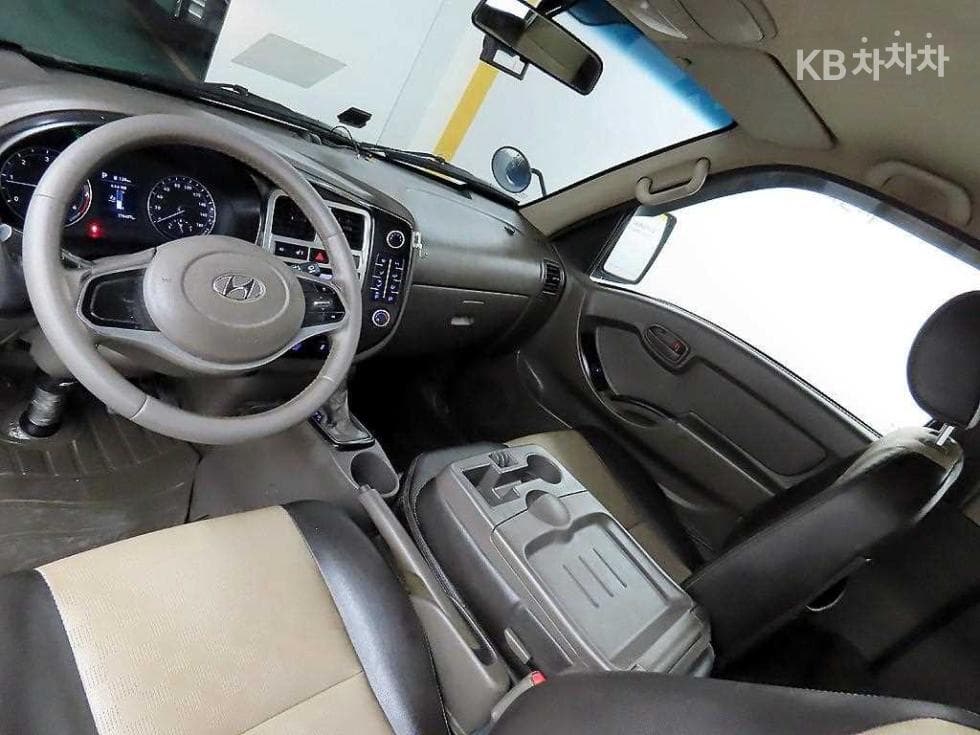 Хюндай Porter 2Удължено междуосие Двойна Кабина CRDi Modern - 7