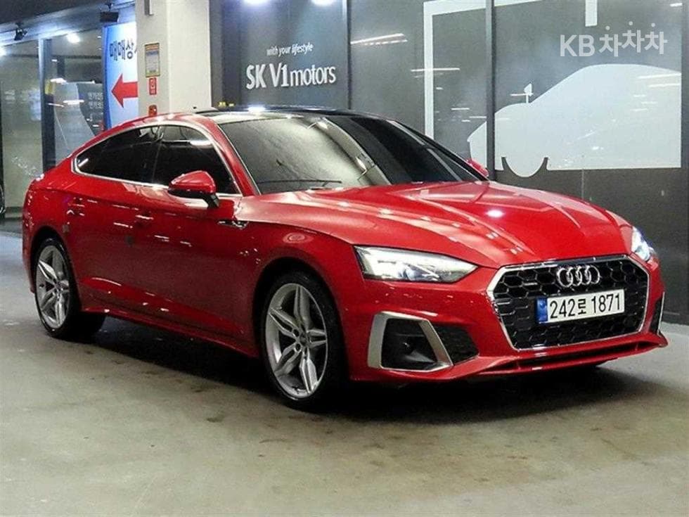Audi A5(8W6) 40 TFSI Quattro Sportback Standard - Image 1