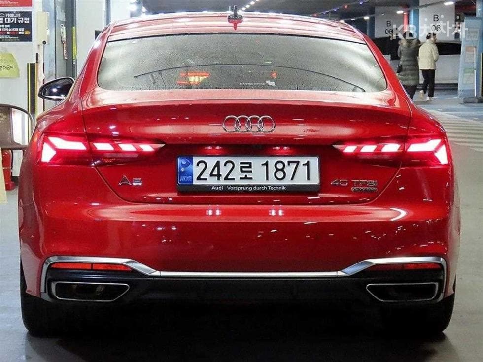 Audi A5(8W6)40 TFSI Quattro Sportback Standard - 5