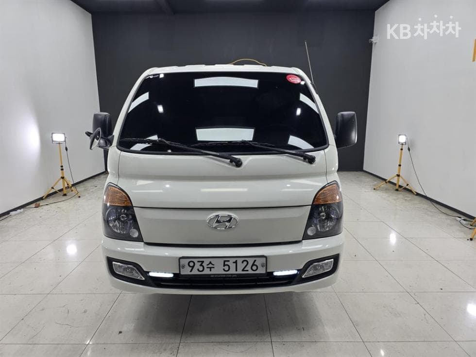 Хюндай Porter 2 Удължено междуосие Двойна Кабина CRDi Premium - Image 1