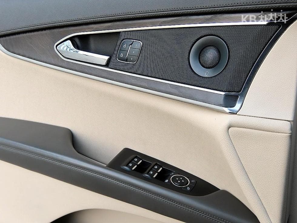 링컨 노틸러스(U540)2.7 Бензин 201A - 11