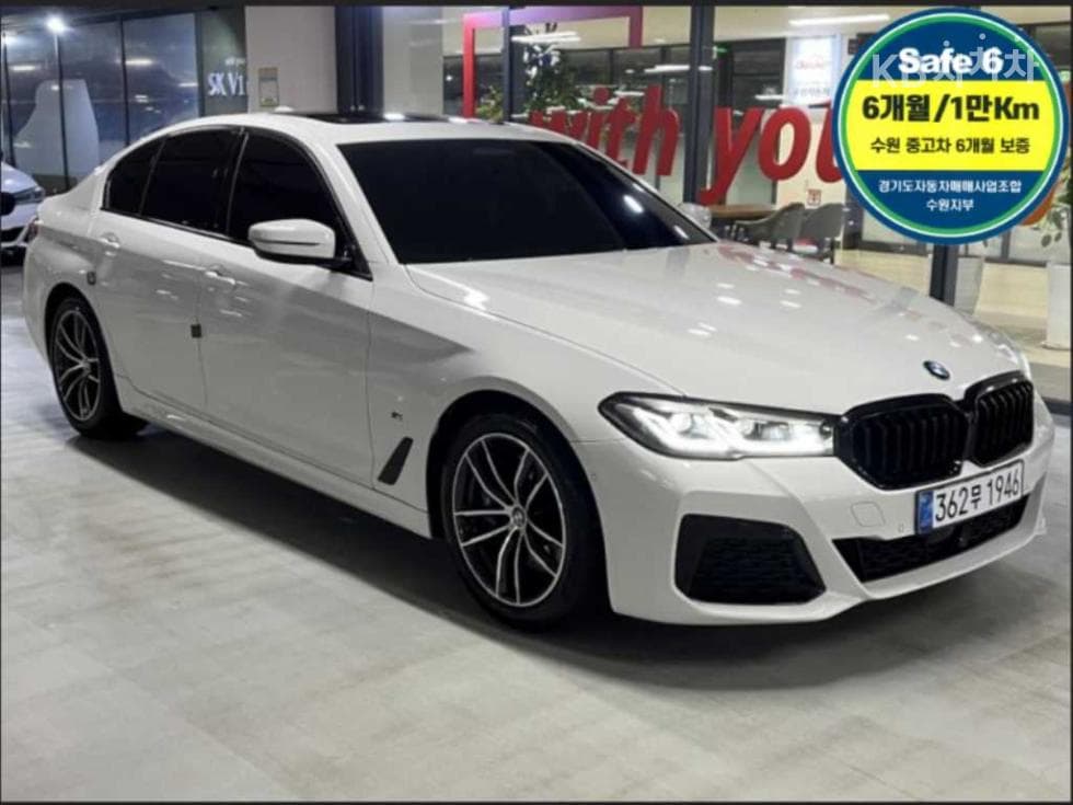 BMW 올New5 Series (G30) 520i M Sport - Image 1