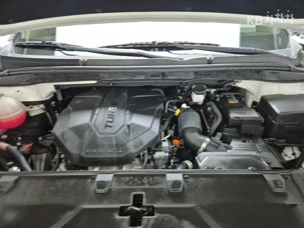 Kia Carnival 4th generationD2.2 9-seater Noblesse - 5