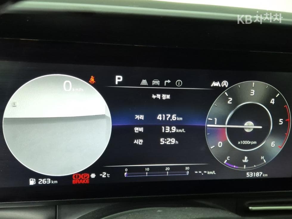 Kia Carnival 4th generationD2.2 9-seater Noblesse - 6