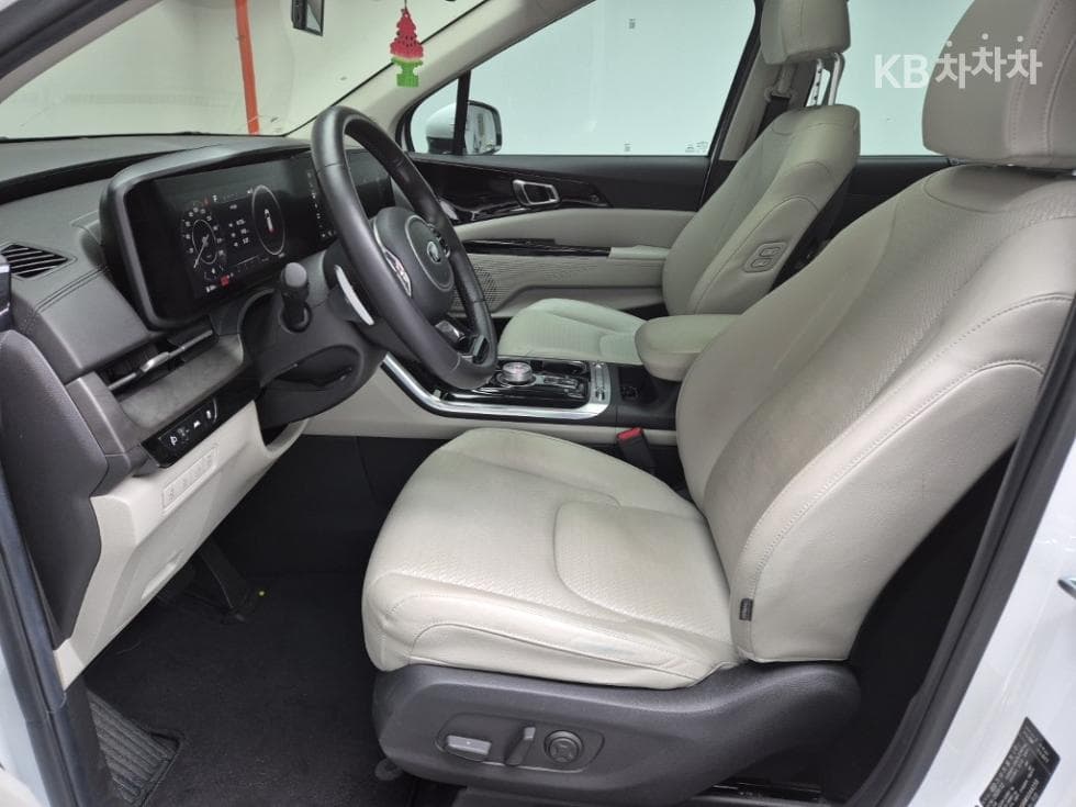 Kia Carnival 4th generationD2.2 9-seater Noblesse - 11