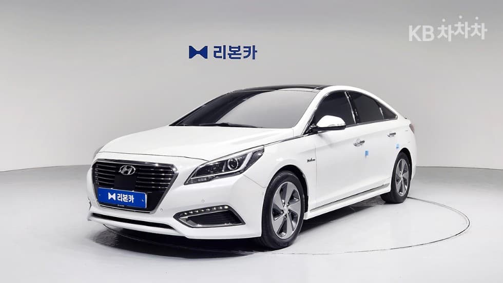 Хюндай Соната LF Хибрид 2.0 HEV Premium Специал (специален признак/издание) - Image 1