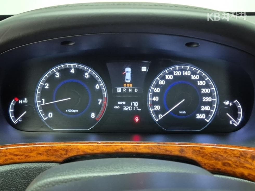 Hyundai Equus(신형)VS500 Prestige - 6