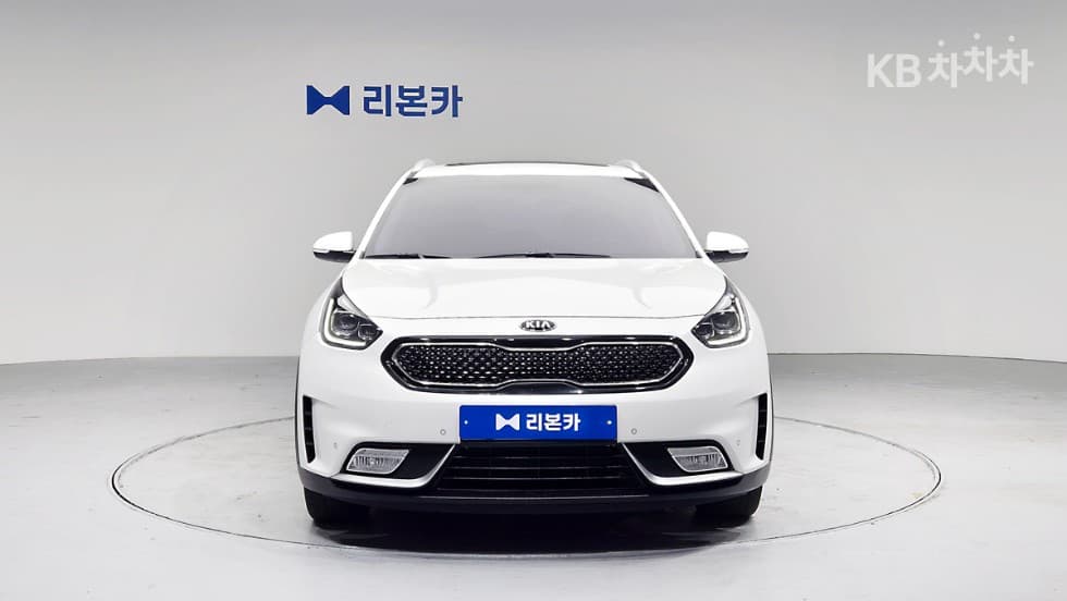 Киа Ниро1.6 Лукс