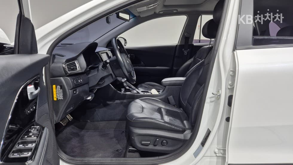 Киа Ниро1.6 Лукс - 7