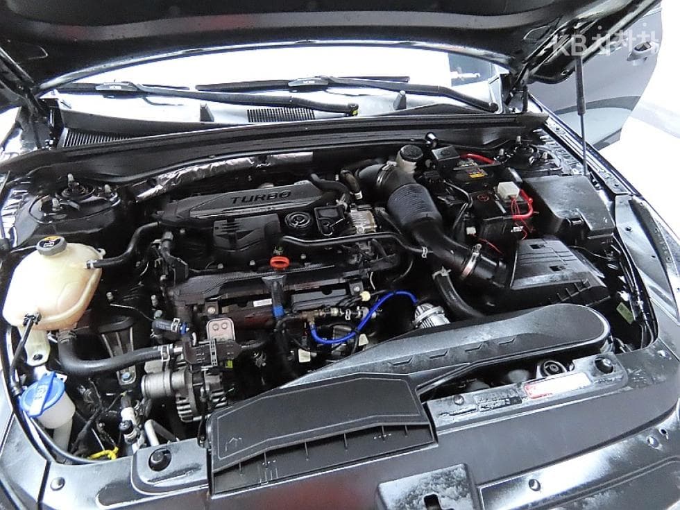 Kia K5 3rd Gen1.6 Gasoline Turbo Signature - 7
