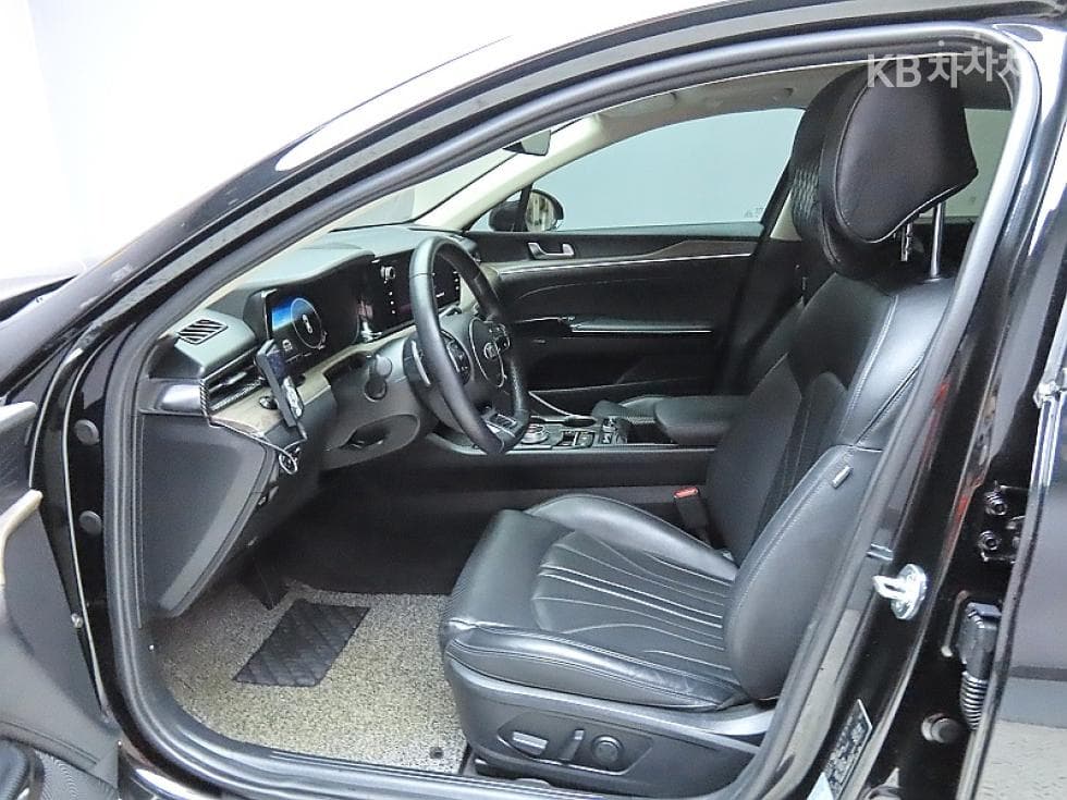 Kia K5 3rd Gen1.6 Gasoline Turbo Signature - 10