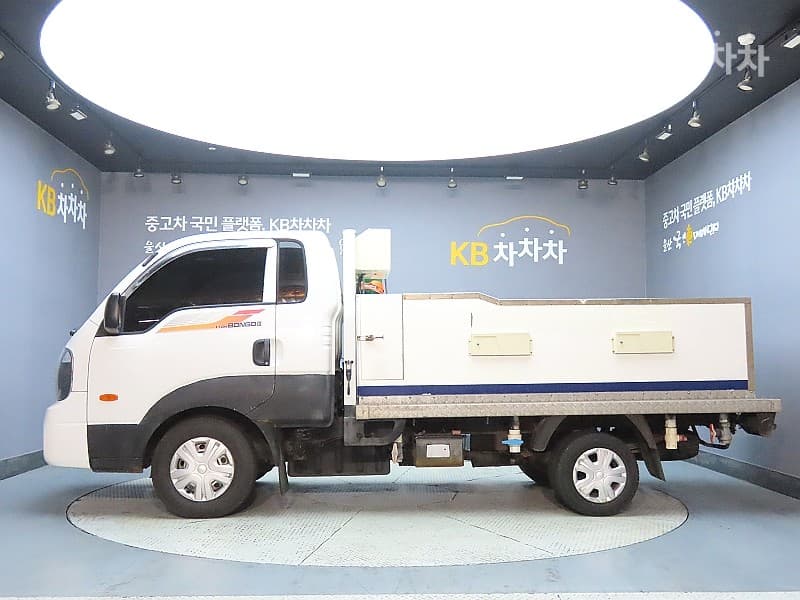 Kia Bongo 3 (light truck)1 Ton 활어수송차 Extra Long King Cab Luxury - 2
