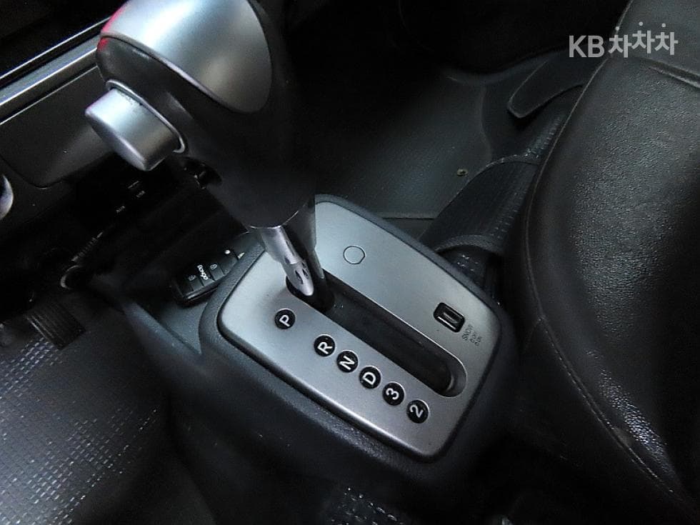Kia Bongo 3 (light truck)1 Ton 활어수송차 Extra Long King Cab Luxury - 8