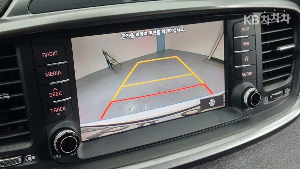 Киа The New (фейслифт) Sorento2.0 Дизел 2WD Noblesse - 15