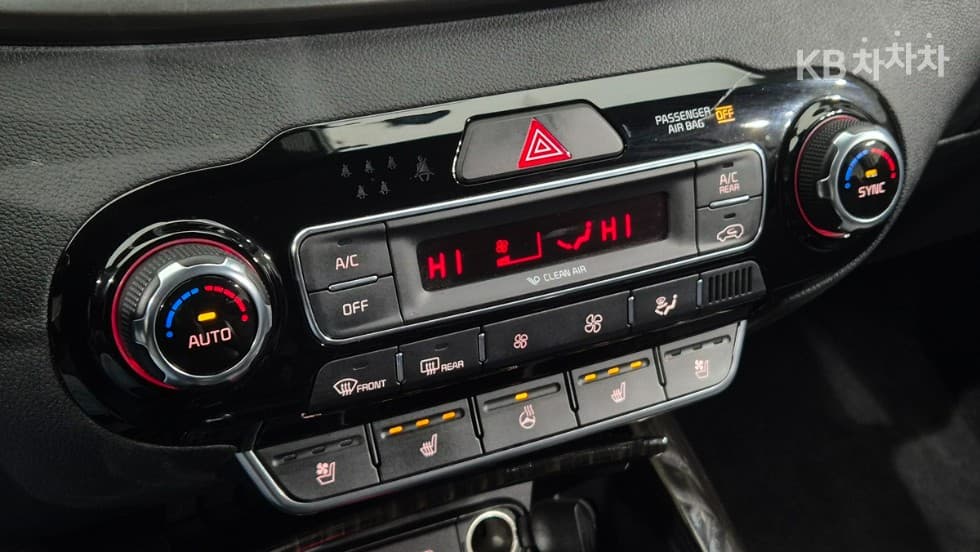 Киа The New (фейслифт) Sorento2.0 Дизел 2WD Noblesse - 16