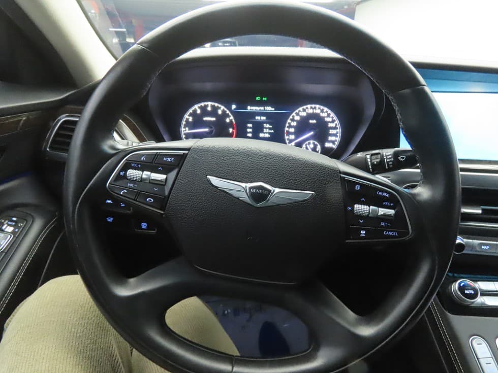 Genesis G903.8 GDi AWD Premium Luxury - 8