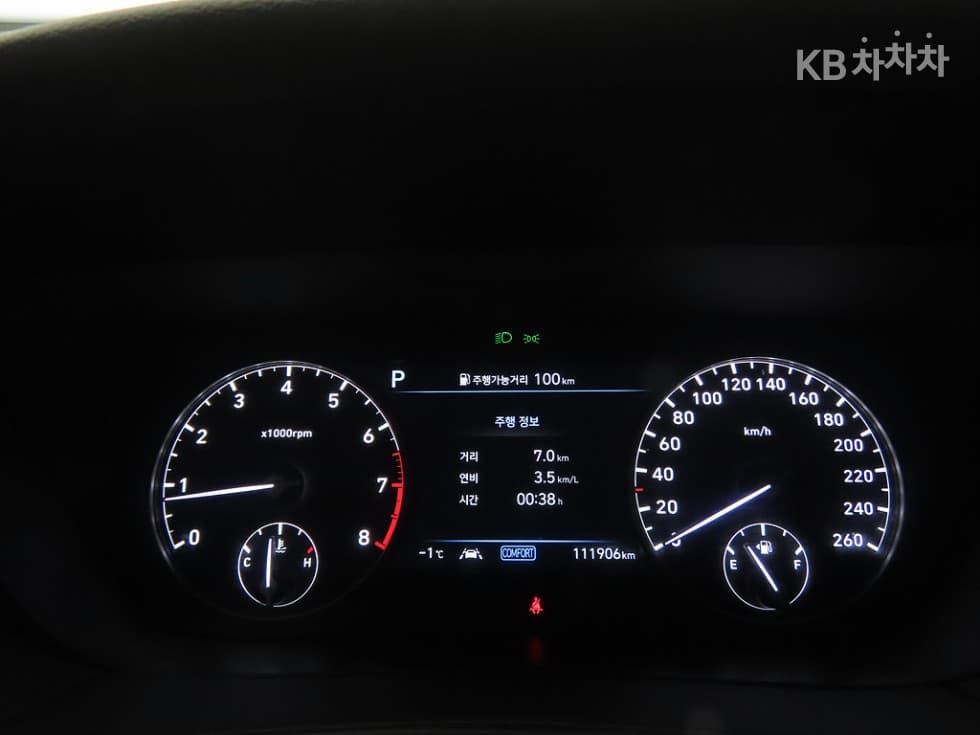 Genesis G903.8 GDi AWD Premium Luxury - 9