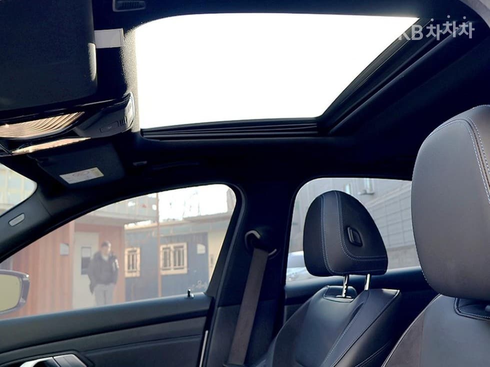 BMW 3 Серия (G20)320i M Sport - 13