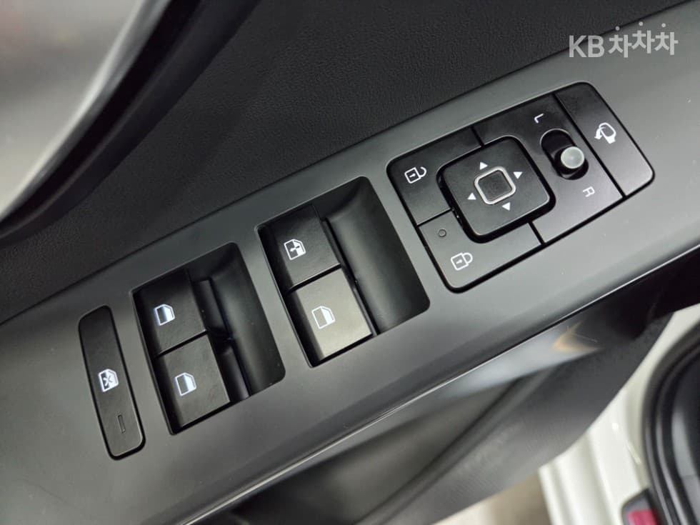 Киа Ди Всеново Ниро1.6 HEV Тренди - 10