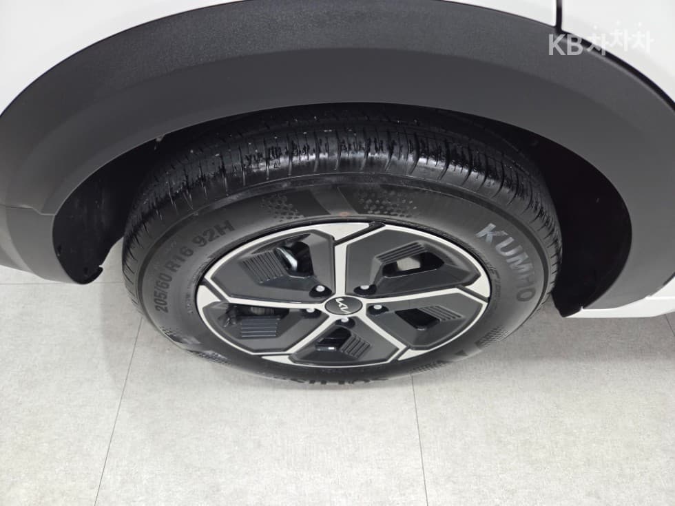 Киа Ди Всеново Ниро1.6 HEV Тренди - 23