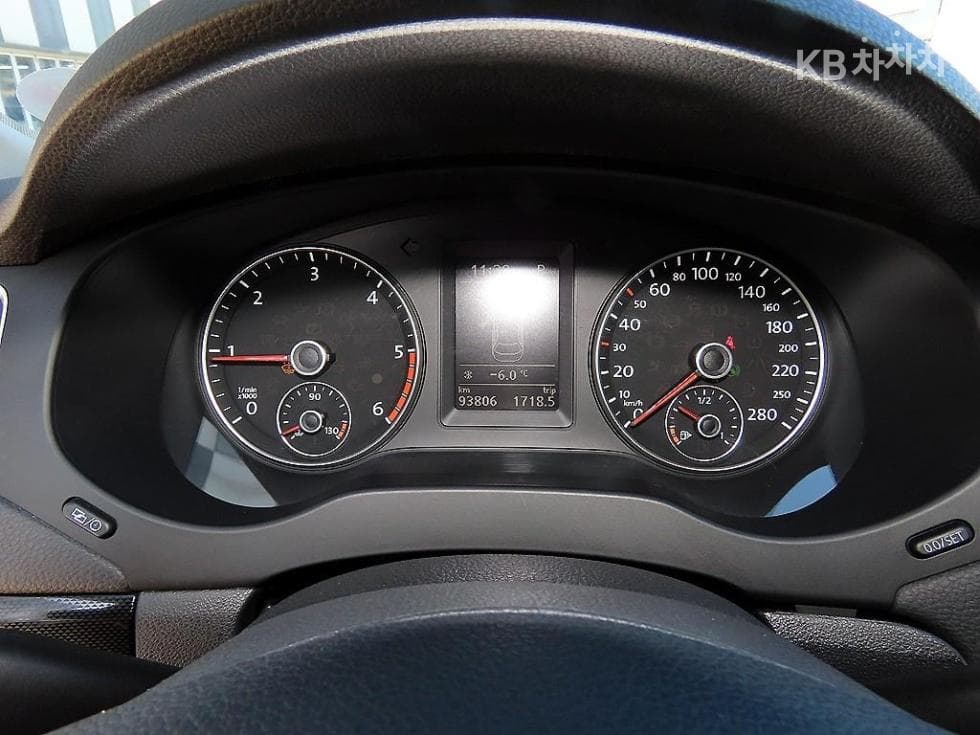 Volkswagen Нов Jetta2.0 Турбо Дизел Инжекция 6세대 - 9