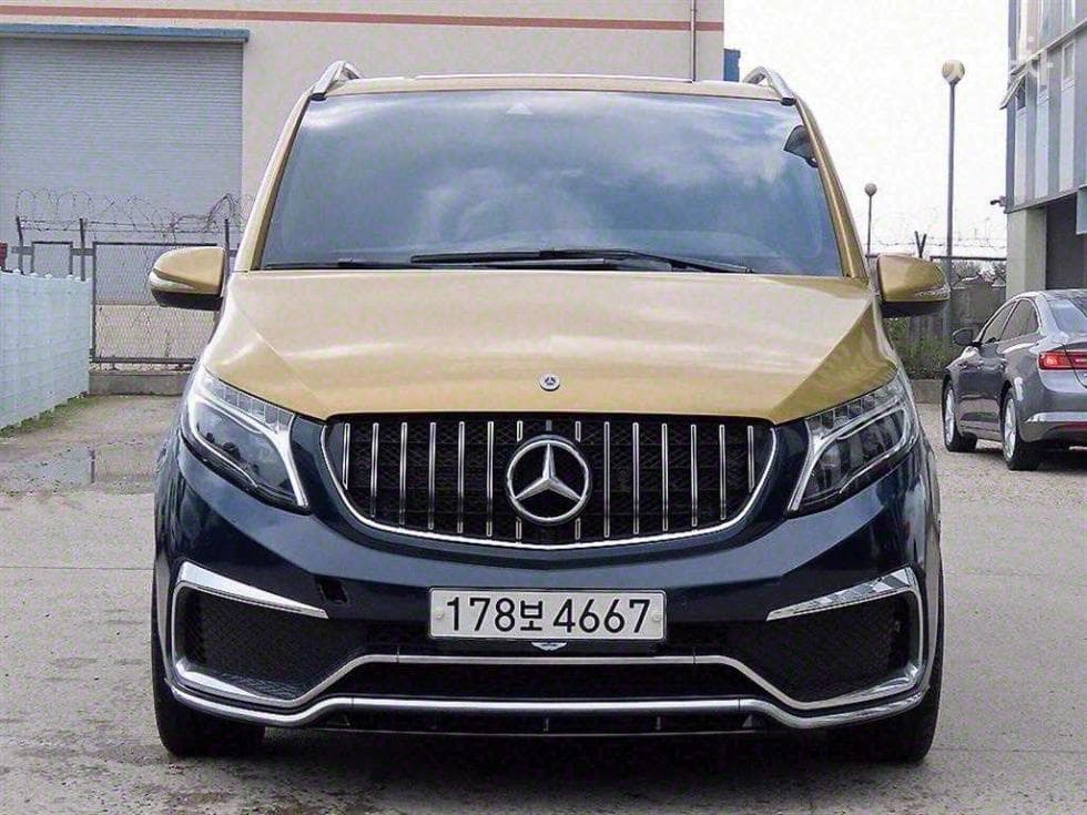 Mercedes-Benz V클래스(W447) 2.0 Бензин Стандартен - Image 1