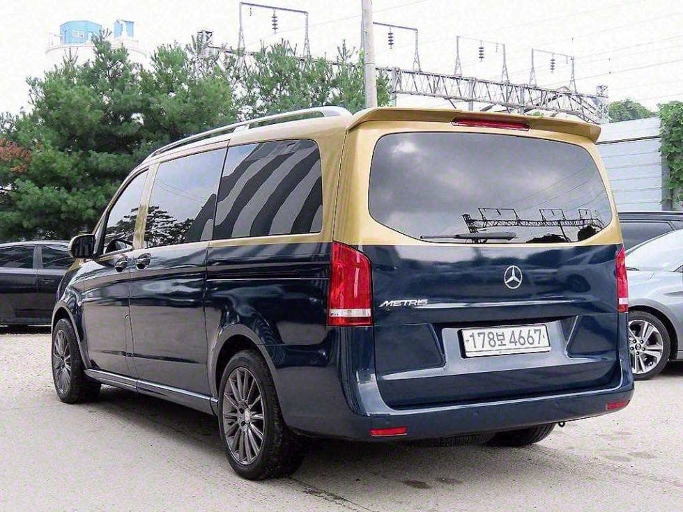 Mercedes-Benz V클래스(W447)2.0 Бензин Стандартен - 3