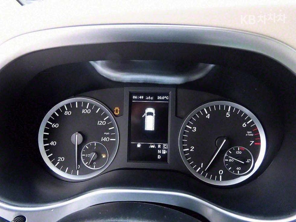 Mercedes-Benz V클래스(W447)2.0 Бензин Стандартен - 10